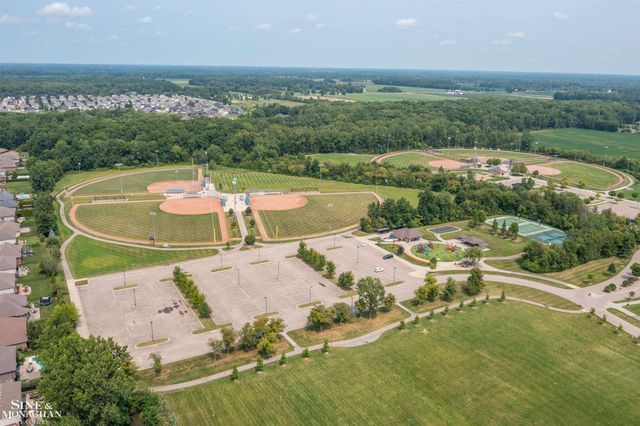 54375 Jeffery Drive, Macomb Twp, MI 48042