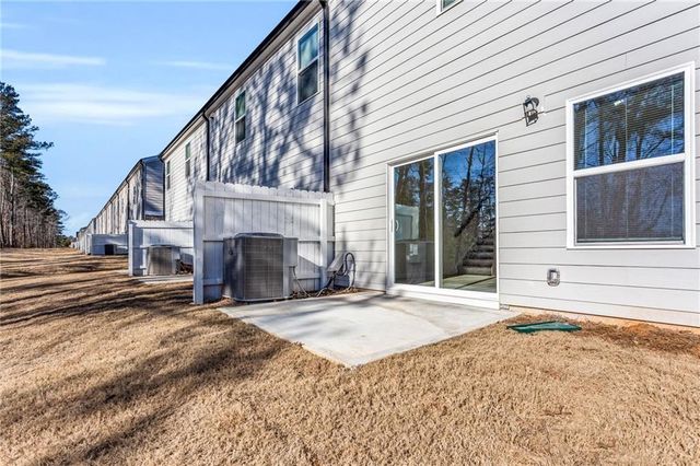 1645 Villageside Court, Lawrenceville, GA 30043