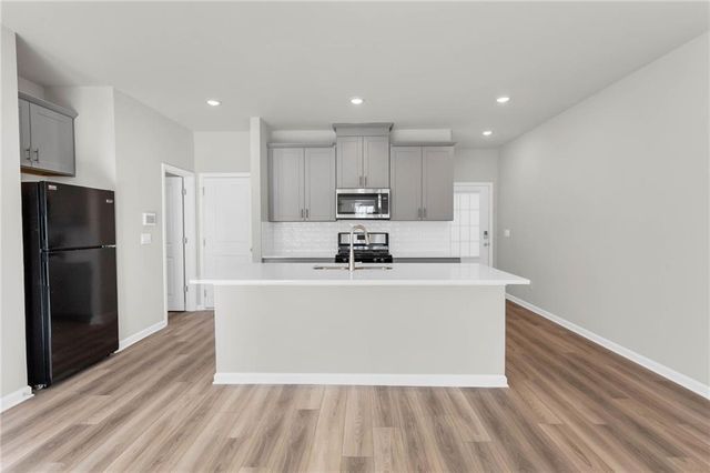 1645 Villageside Court, Lawrenceville, GA 30043