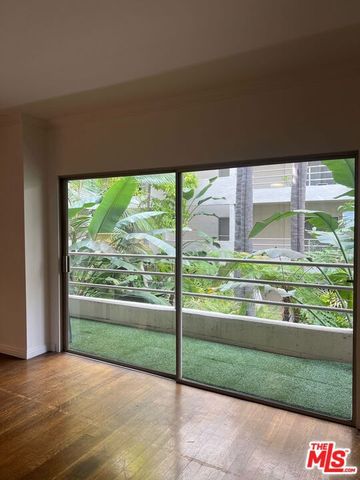 1131 Alta Loma Road 208, West Hollywood, CA 90069
