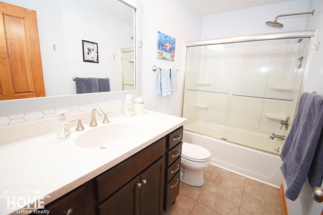 13092 Beardslee Road, Perry, MI 48872