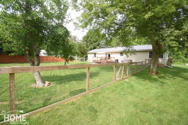 13092 Beardslee Road, Perry, MI 48872