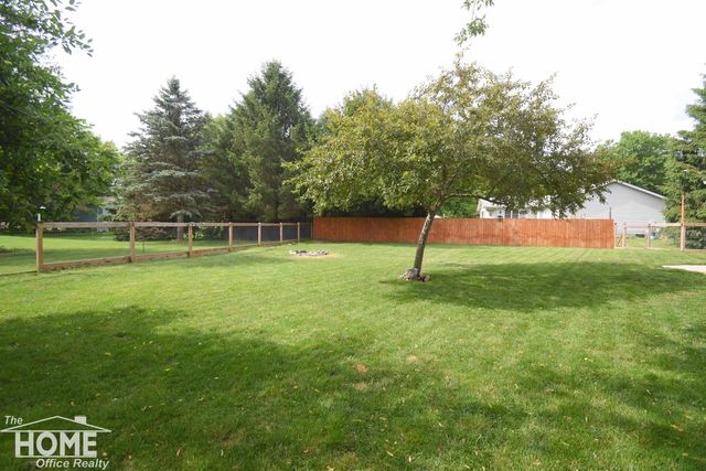 13092 Beardslee Road, Perry, MI 48872