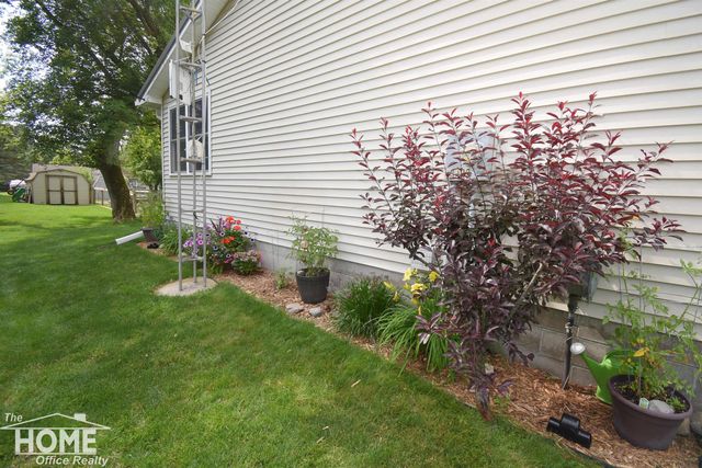 13092 Beardslee Road, Perry, MI 48872