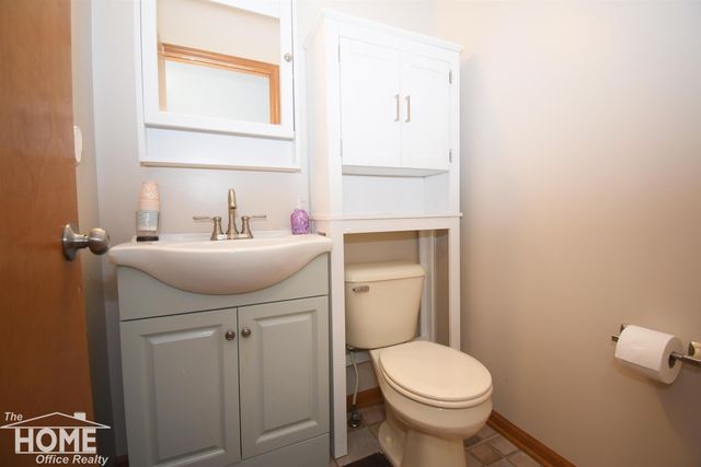 13092 Beardslee Road, Perry, MI 48872