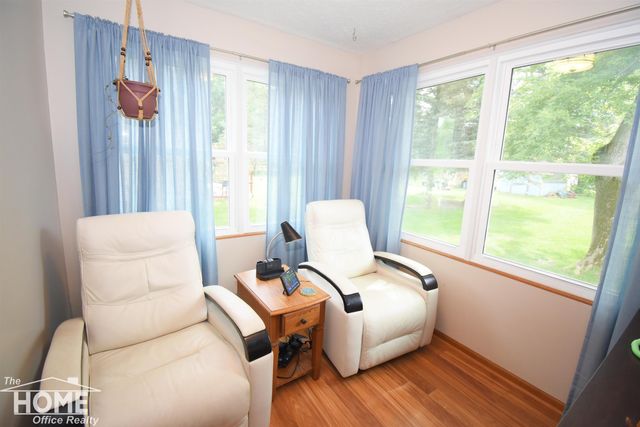 13092 Beardslee Road, Perry, MI 48872