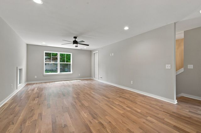 389 Mount Pleasant Rd, Kingston Springs, TN 37082