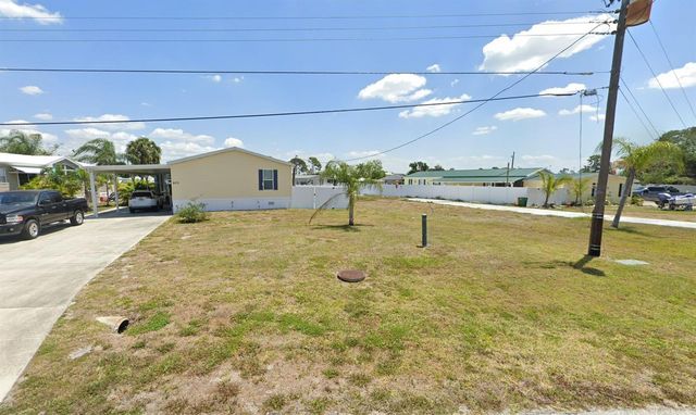 675 VIA CALA, Englewood, FL 34224