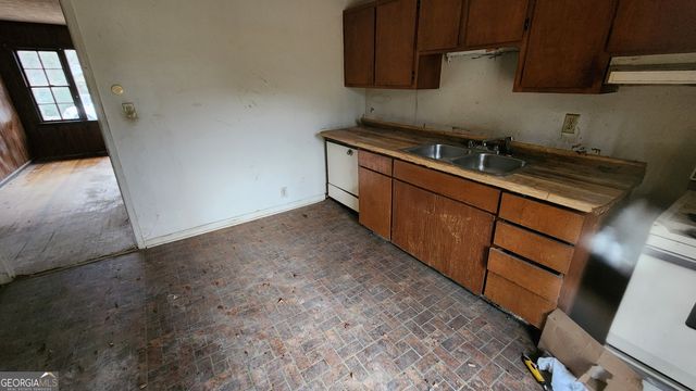 2361 Ollie Drive, Macon, GA 31217