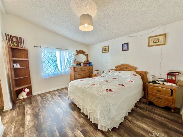 28 Walnut 28, Anaheim, CA 92801