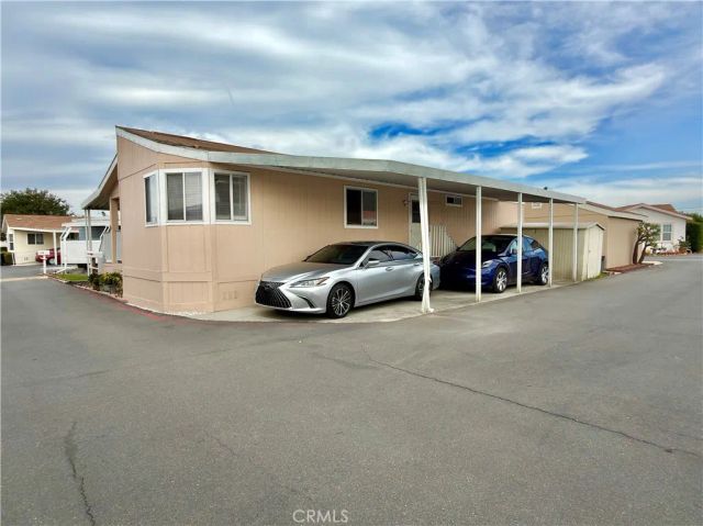 28 Walnut 28, Anaheim, CA 92801