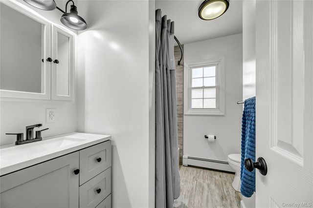 111 Vicki Lane, Hopewell Junction, NY 12533