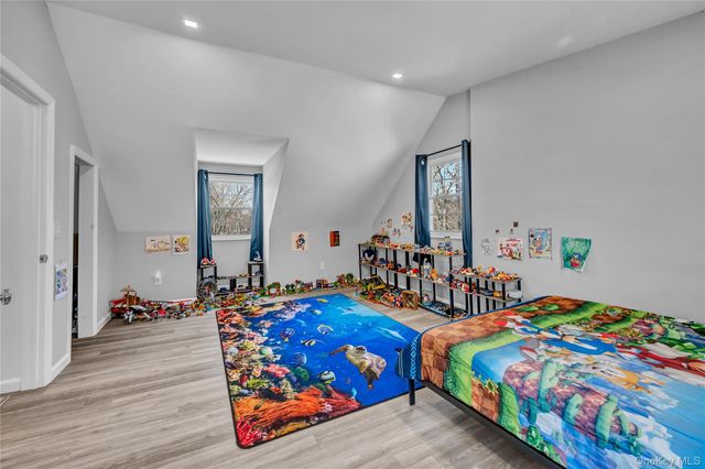 111 Vicki Lane, Hopewell Junction, NY 12533