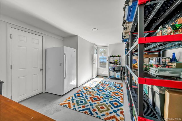 111 Vicki Lane, Hopewell Junction, NY 12533