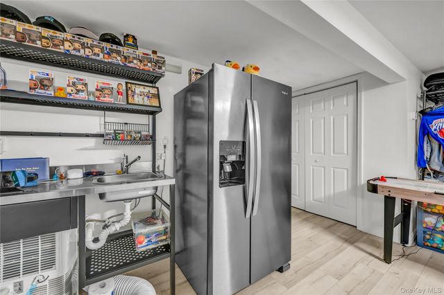 111 Vicki Lane, Hopewell Junction, NY 12533