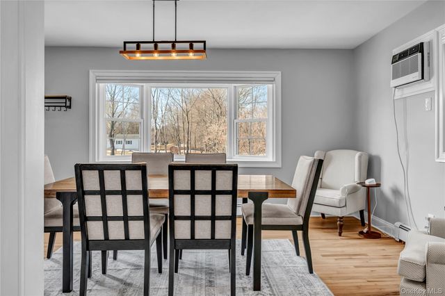 111 Vicki Lane, Hopewell Junction, NY 12533