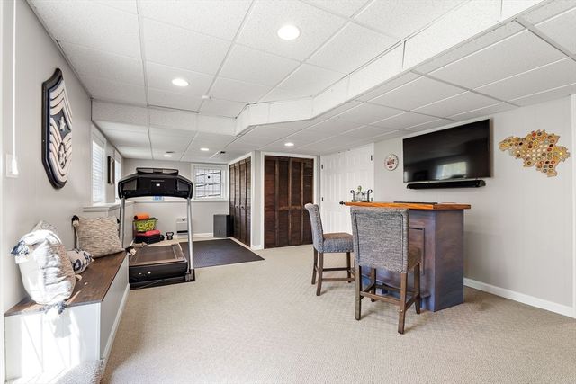 16 Alan Rd, Hudson, MA 01749