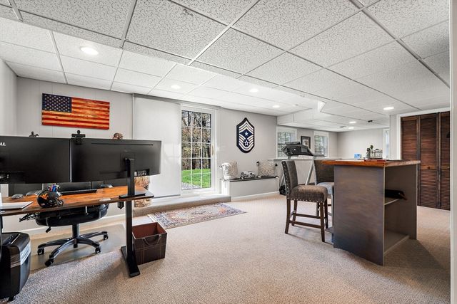 16 Alan Rd, Hudson, MA 01749