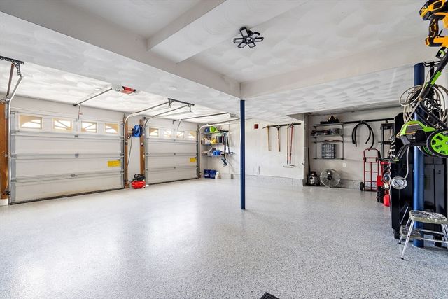 16 Alan Rd, Hudson, MA 01749