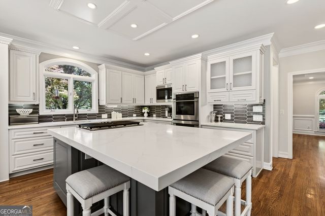 1420 Spyglass Hill Drive, Johns Creek, GA 30097