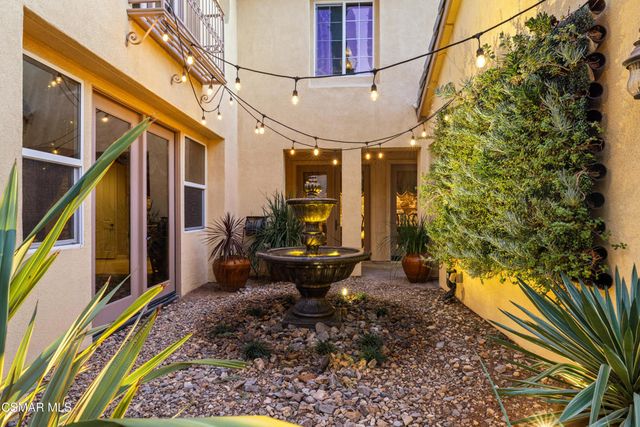 3320 Whispering Glen Court, Simi Valley, CA 93065