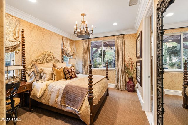 3320 Whispering Glen Court, Simi Valley, CA 93065