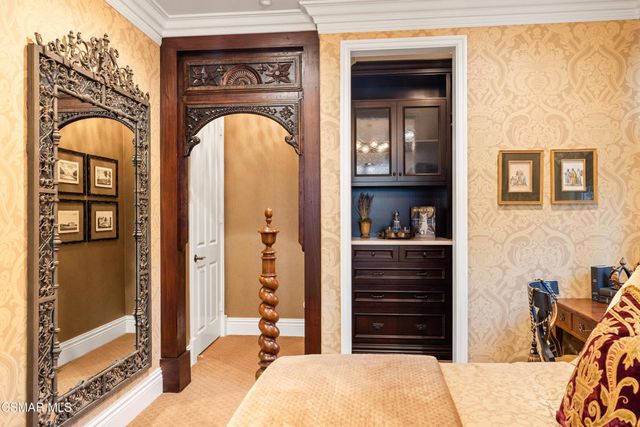 3320 Whispering Glen Court, Simi Valley, CA 93065