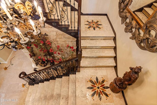 3320 Whispering Glen Court, Simi Valley, CA 93065