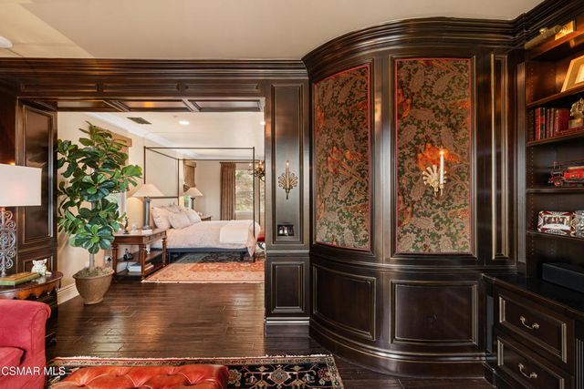 3320 Whispering Glen Court, Simi Valley, CA 93065