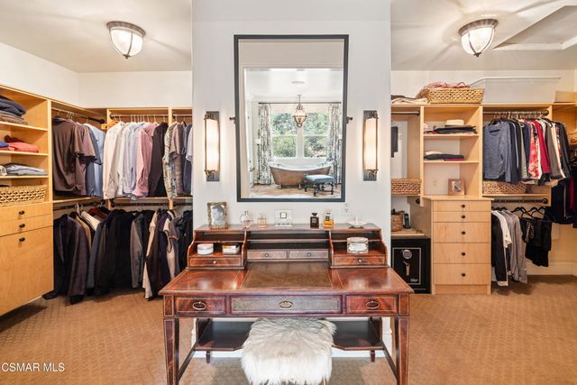 3320 Whispering Glen Court, Simi Valley, CA 93065