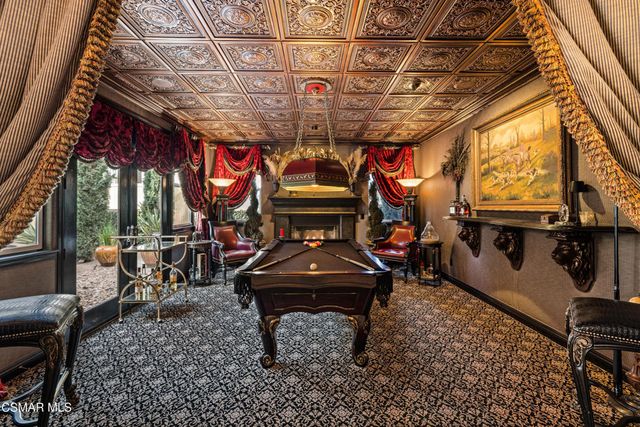 3320 Whispering Glen Court, Simi Valley, CA 93065