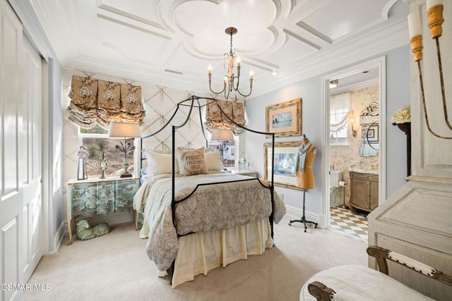 3320 Whispering Glen Court, Simi Valley, CA 93065