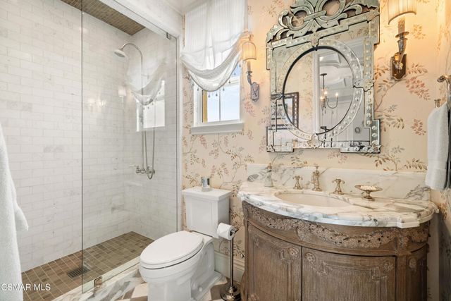 3320 Whispering Glen Court, Simi Valley, CA 93065