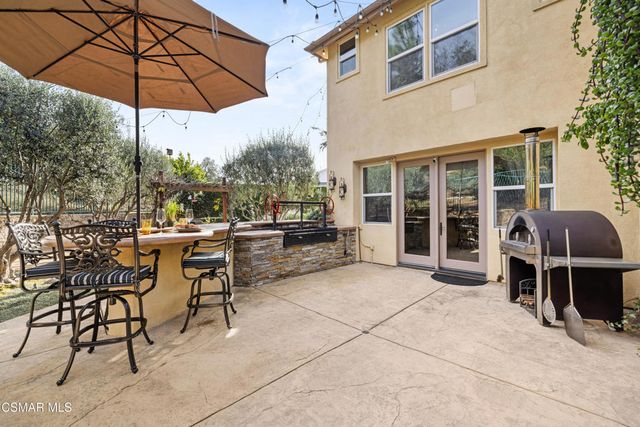 3320 Whispering Glen Court, Simi Valley, CA 93065