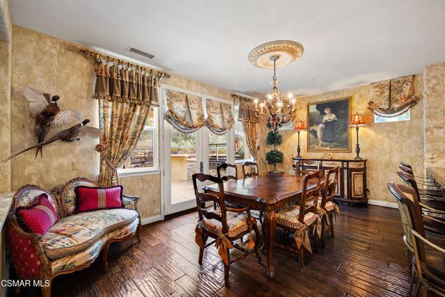 3320 Whispering Glen Court, Simi Valley, CA 93065