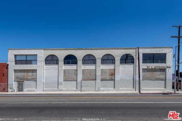 197 E Jefferson Boulevard, Los Angeles, CA 90011