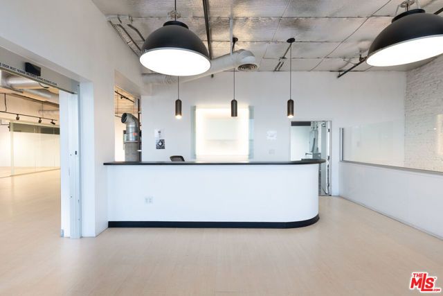 197 E Jefferson Boulevard, Los Angeles, CA 90011