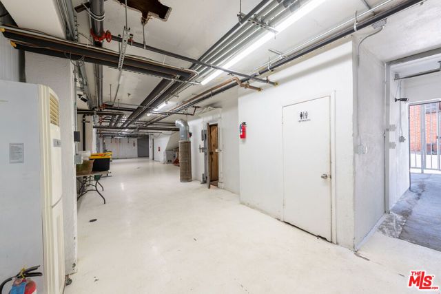 197 E Jefferson Boulevard, Los Angeles, CA 90011