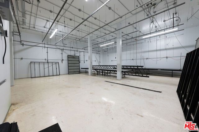 197 E Jefferson Boulevard, Los Angeles, CA 90011