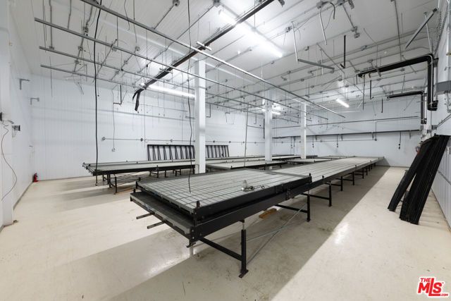 197 E Jefferson Boulevard, Los Angeles, CA 90011