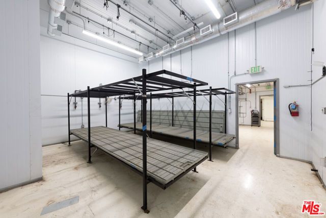 197 E Jefferson Boulevard, Los Angeles, CA 90011