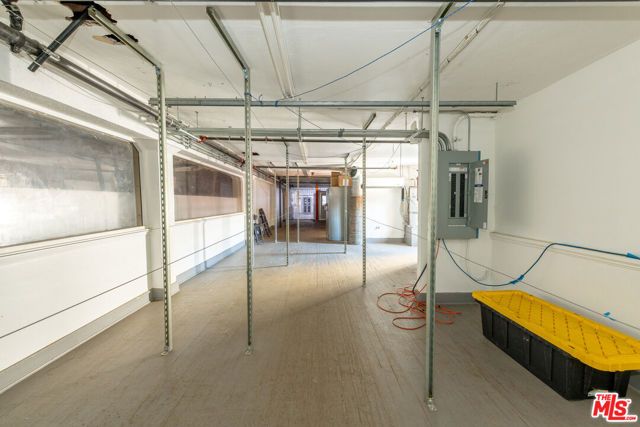 197 E Jefferson Boulevard, Los Angeles, CA 90011