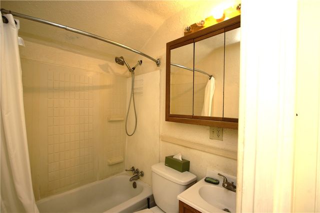 312 Cape May Avenue, Beechview, PA 15216