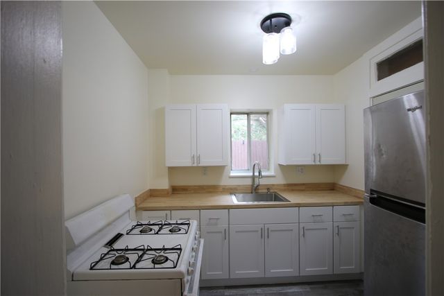 312 Cape May Avenue, Beechview, PA 15216