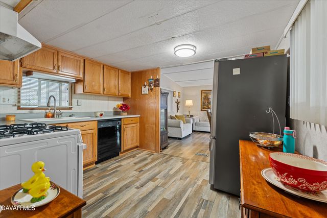 47th E 37311 47th St E 187 Street 187, Palmdale, CA 93552