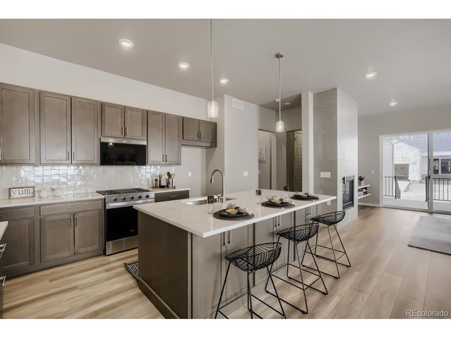 1927 Skiff Ln, Fort Collins, CO 80524