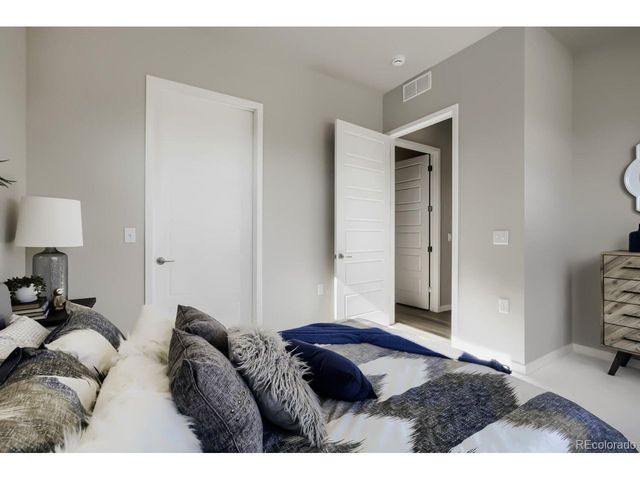1927 Skiff Ln, Fort Collins, CO 80524