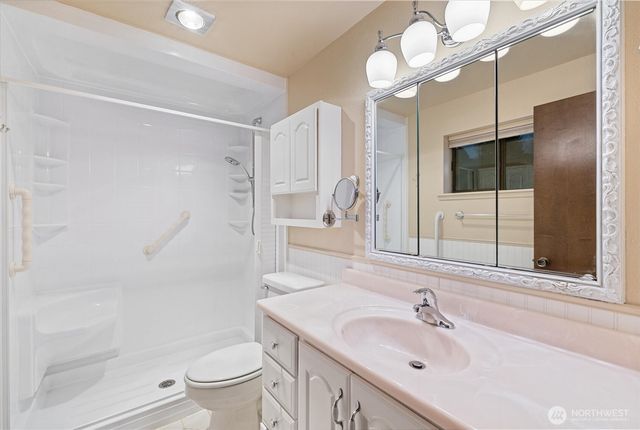 4233 S 252nd Place, Kent, WA 98032