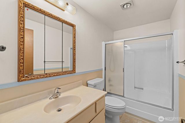 4233 S 252nd Place, Kent, WA 98032