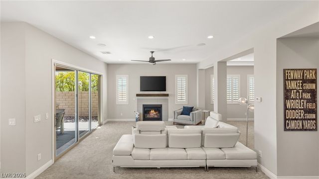 480 Bosco Di Fiore Street, Las Vegas, NV 89138